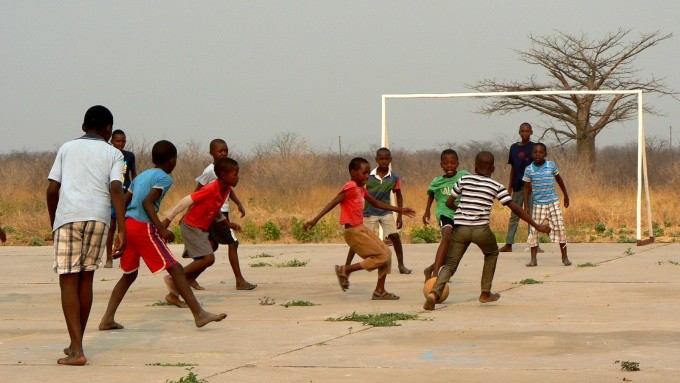 fotbal v oratoi